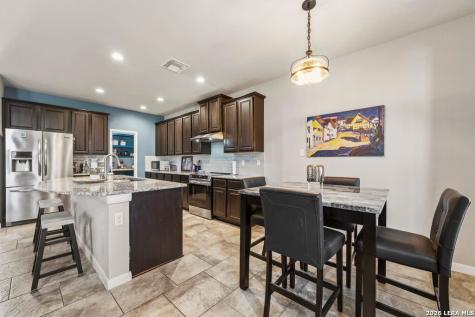 924 Highland Vista New Braunfels TX 78130