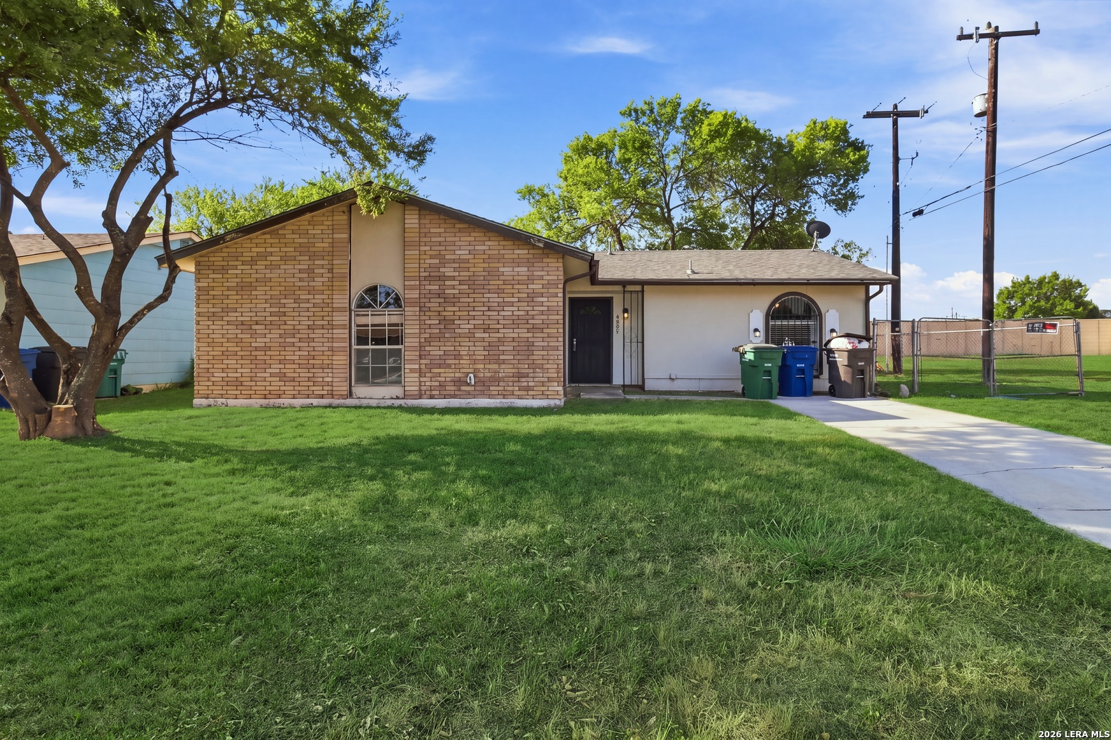 5202 Village Haven San Antonio TX 78218