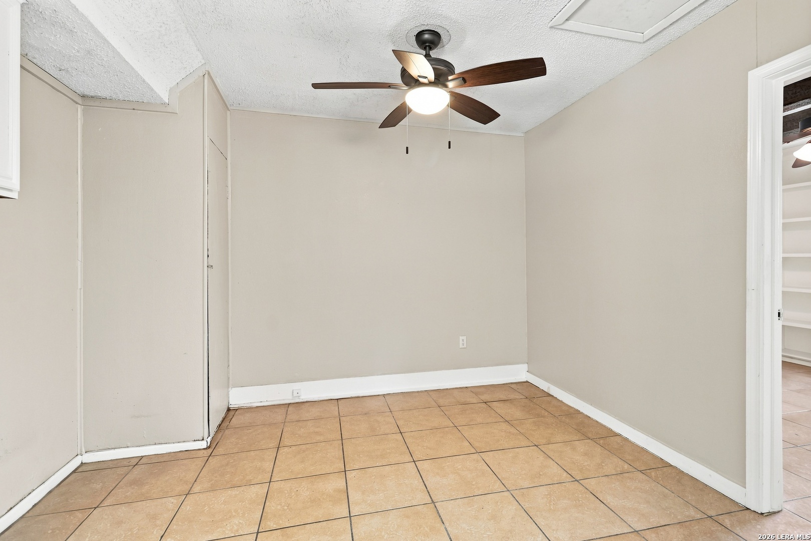 5202 Village Haven San Antonio TX 78218