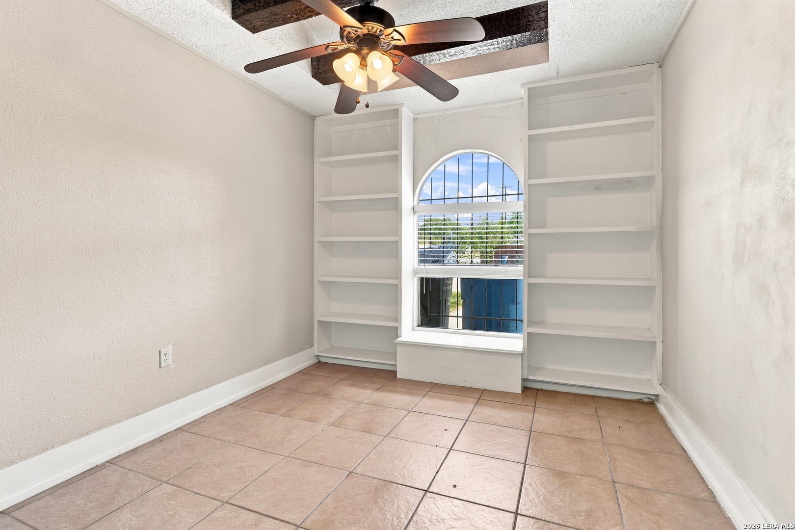 5202 Village Haven San Antonio TX 78218
