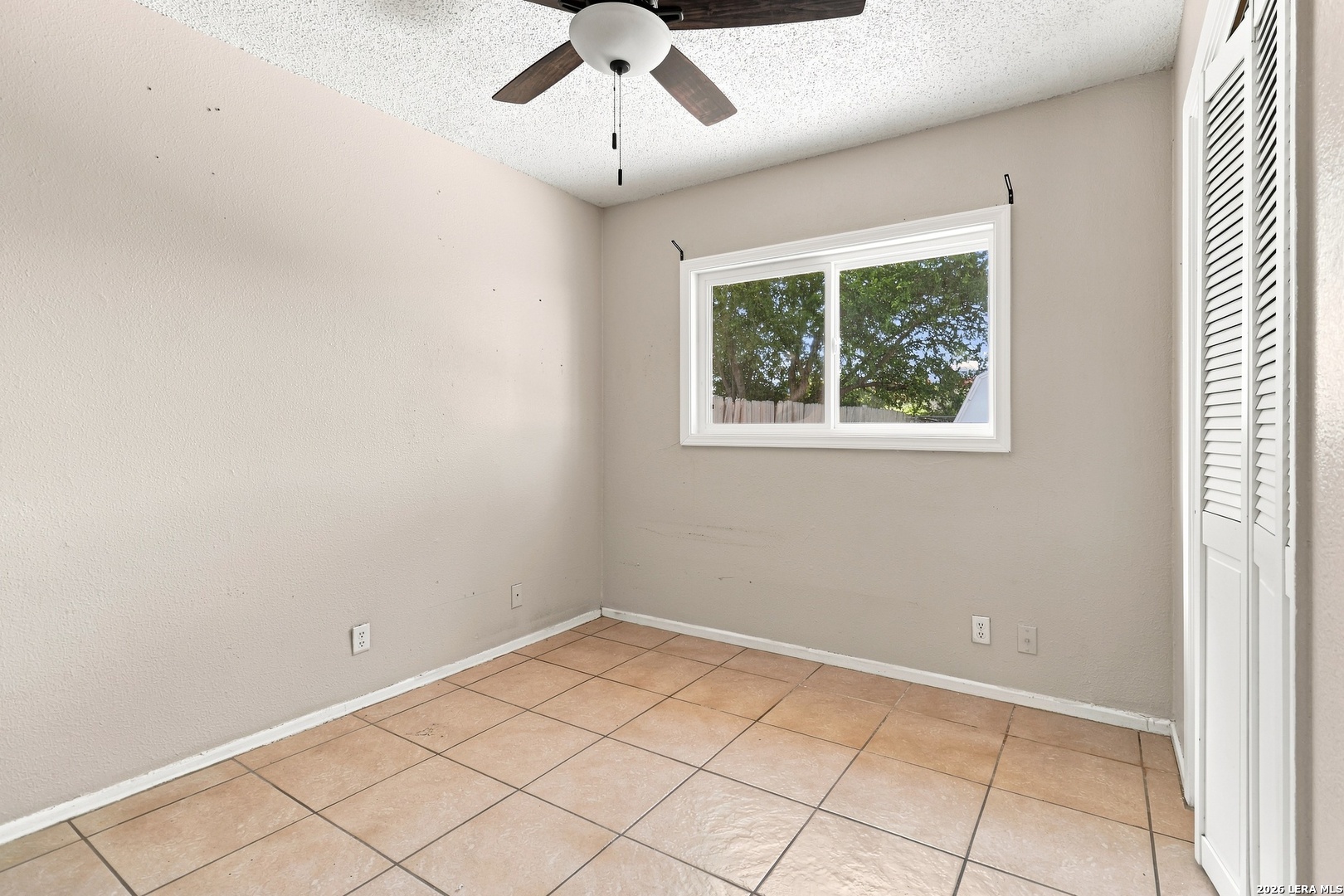 5202 Village Haven San Antonio TX 78218