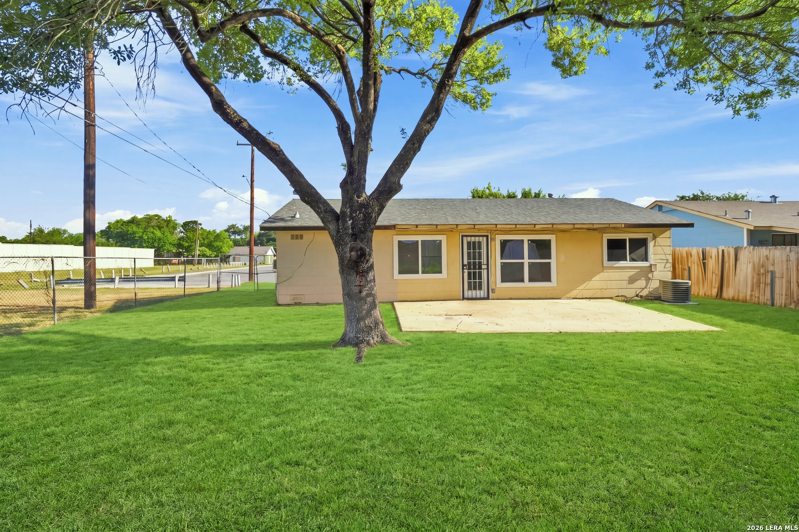 5202 Village Haven San Antonio TX 78218