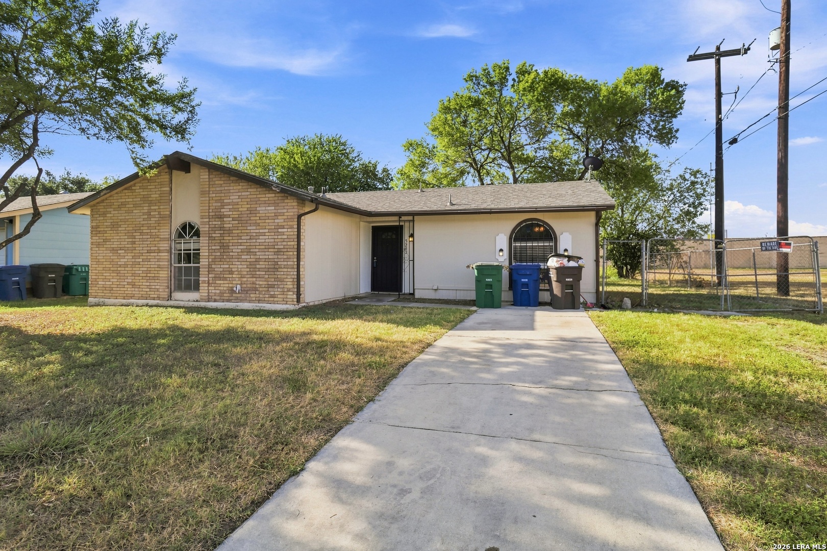 5202 Village Haven San Antonio TX 78218