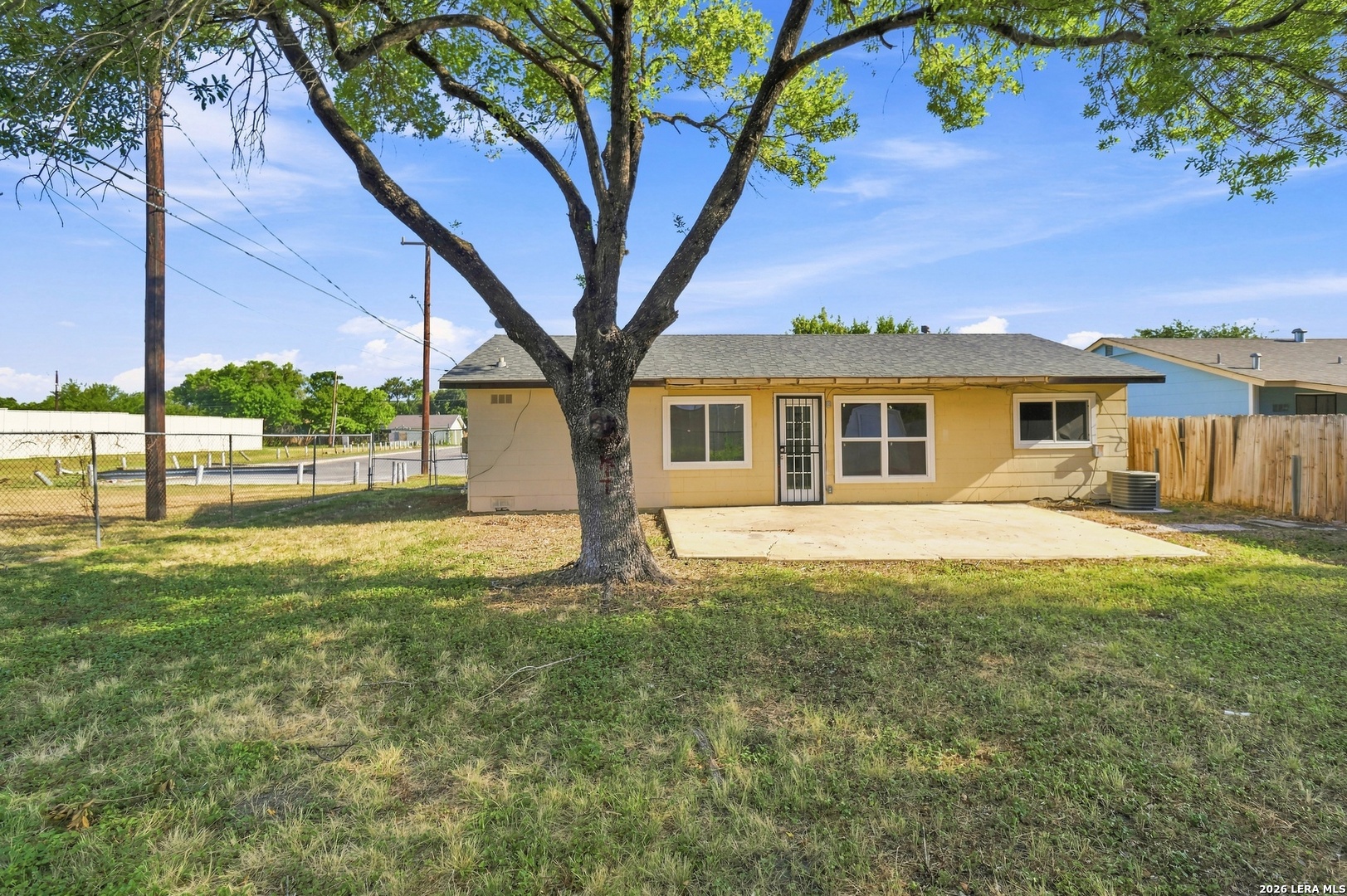 5202 Village Haven San Antonio TX 78218