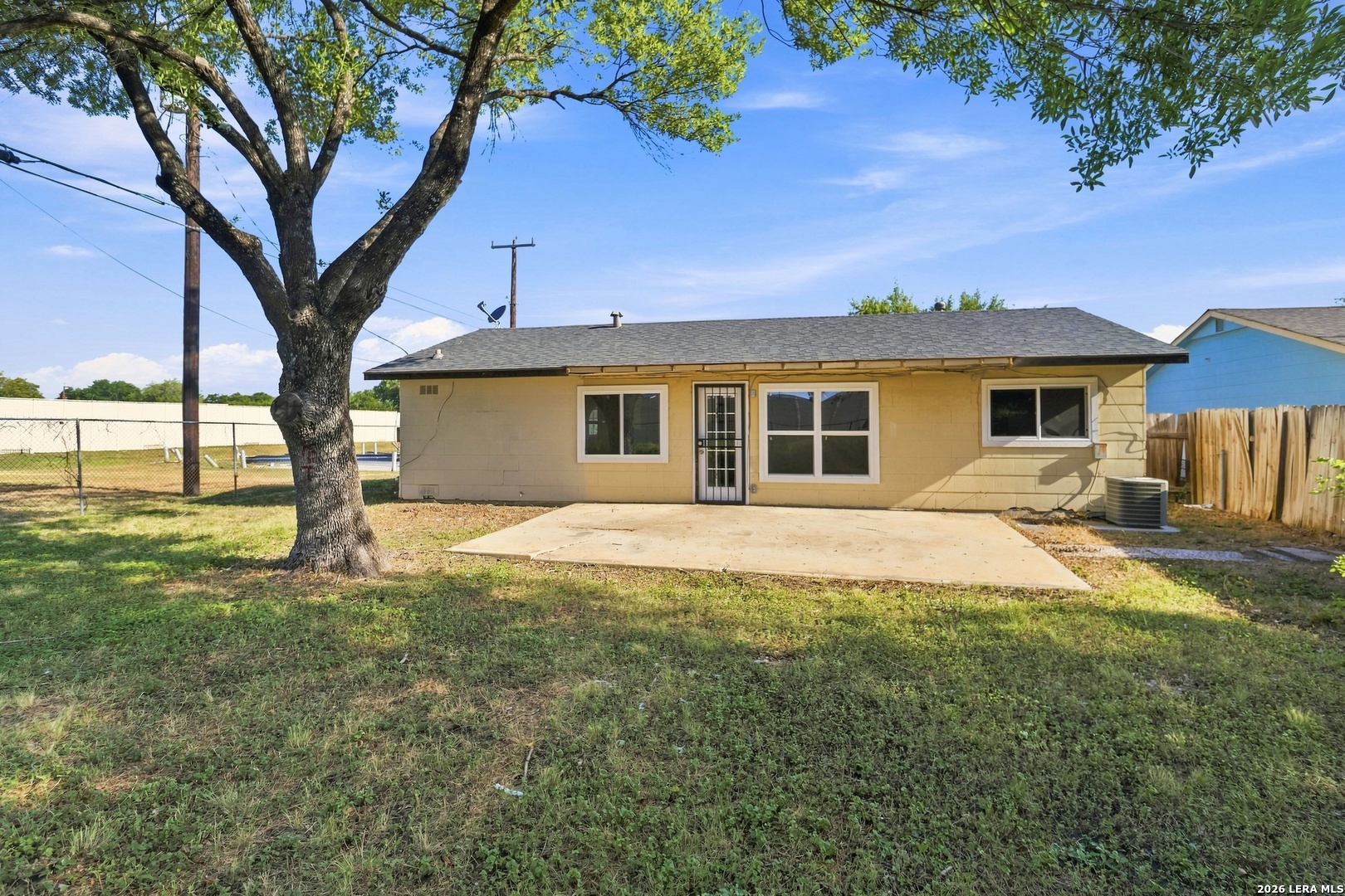5202 Village Haven San Antonio TX 78218