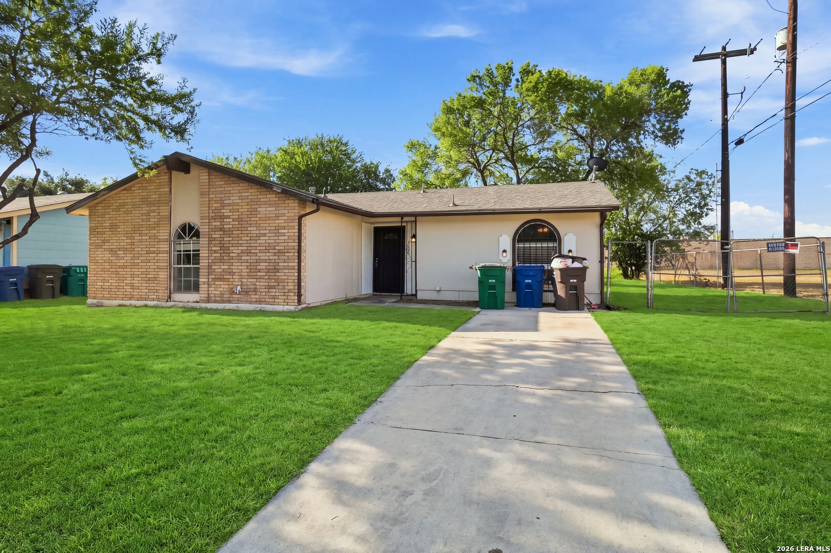 5202 Village Haven San Antonio TX 78218