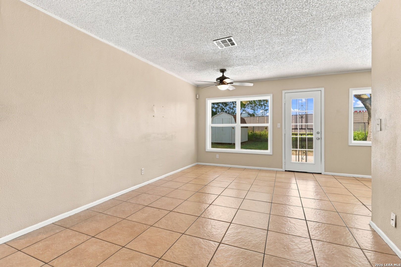 5202 Village Haven San Antonio TX 78218