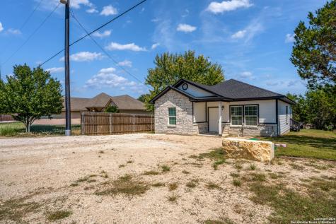 1032 Blueridge Drive Canyon Lake TX 78133