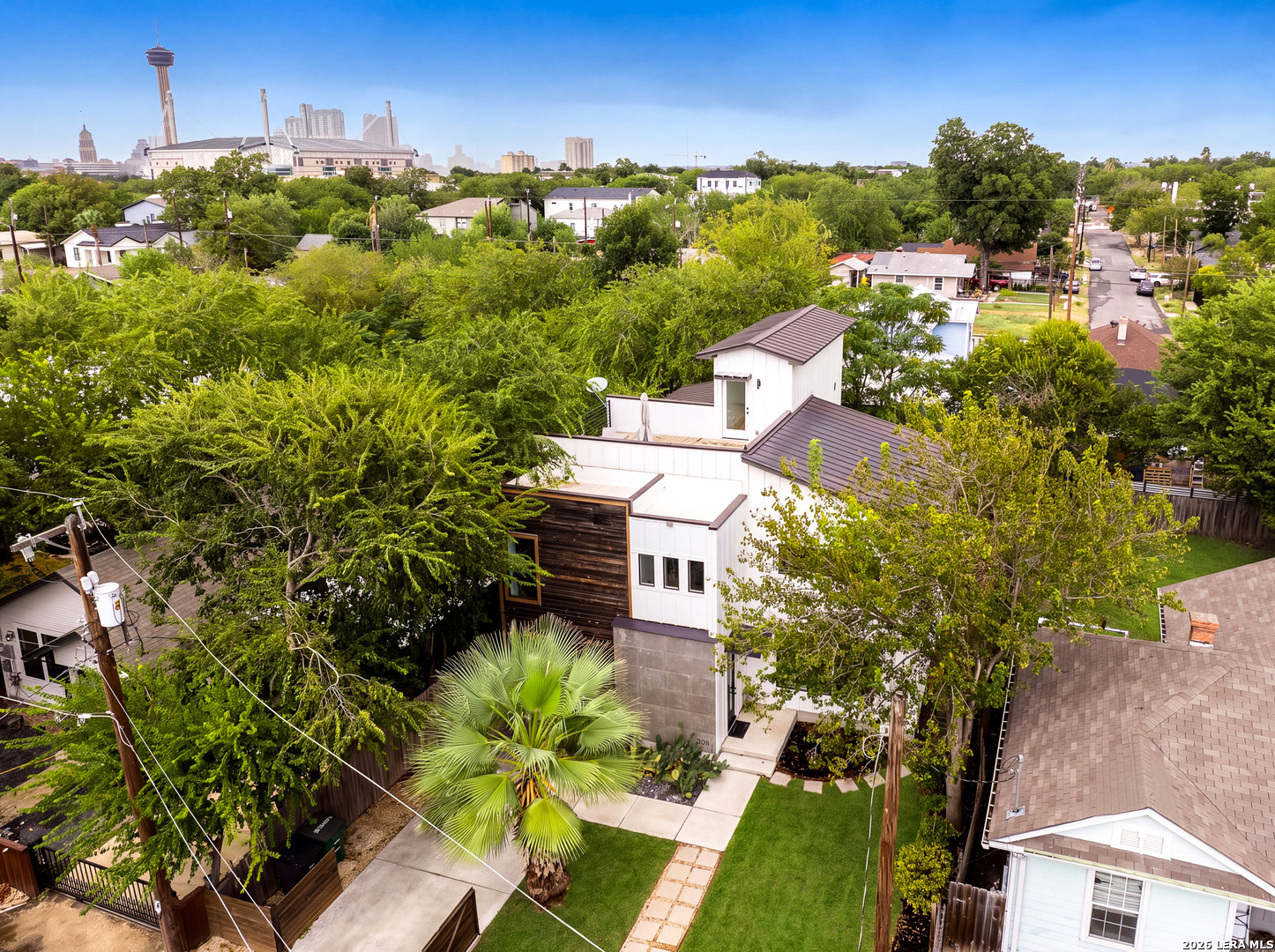 215 Douglas Way Street San Antonio TX 78210