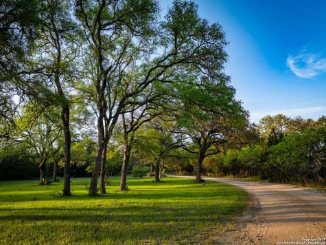 200 Elm Creek New Braunfels TX 78132