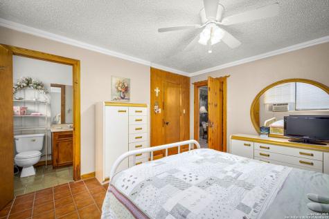 200 Elm Creek New Braunfels TX 78132