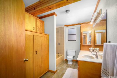 200 Elm Creek New Braunfels TX 78132