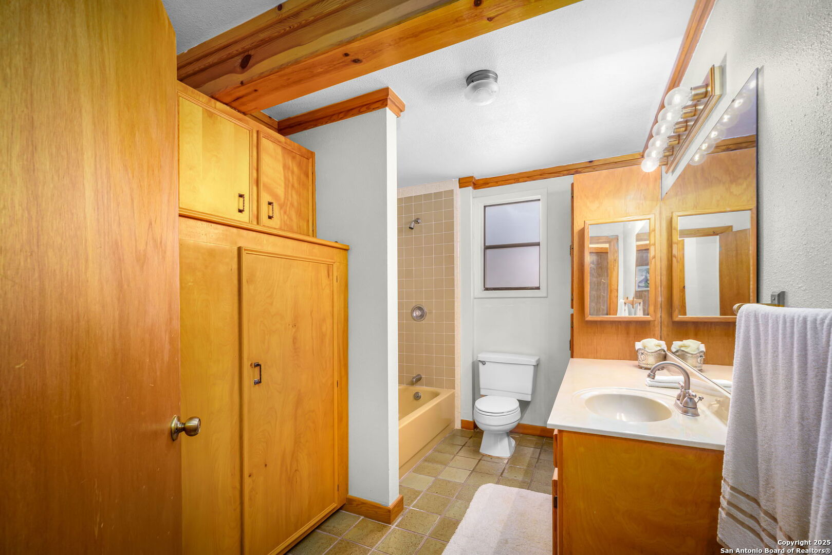 200 Elm Creek New Braunfels TX 78132
