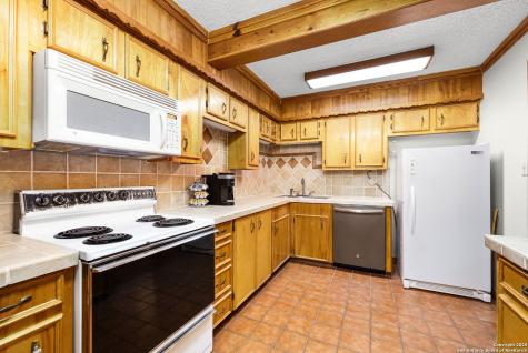 200 Elm Creek New Braunfels TX 78132