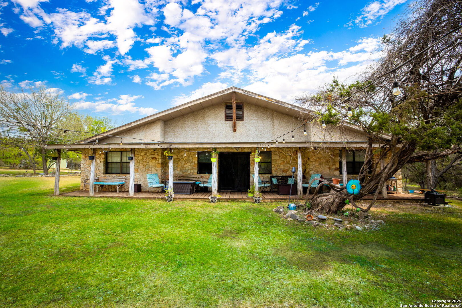 200 Elm Creek New Braunfels TX 78132