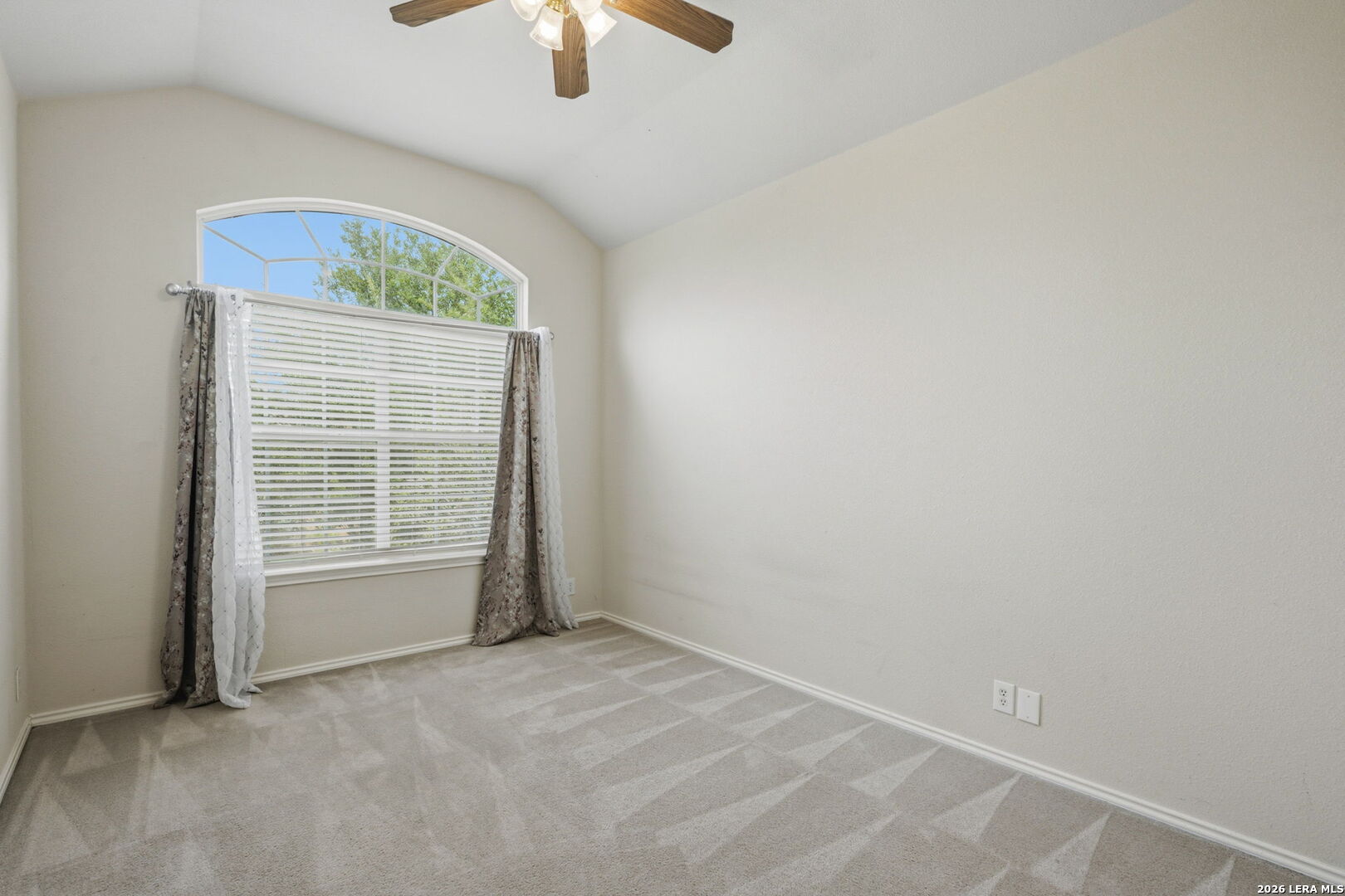 6010 Wood Pass San Antonio TX 78249