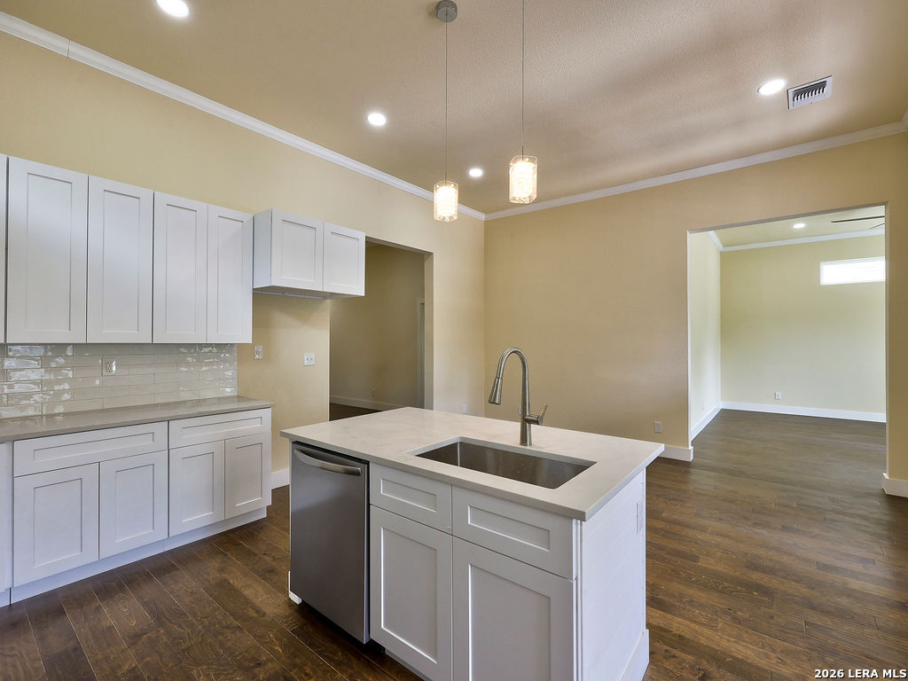 507 W Mistletoe Avenue San Antonio TX 78212