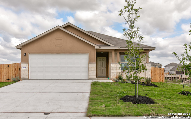 225 Stag Way Schertz TX 78108