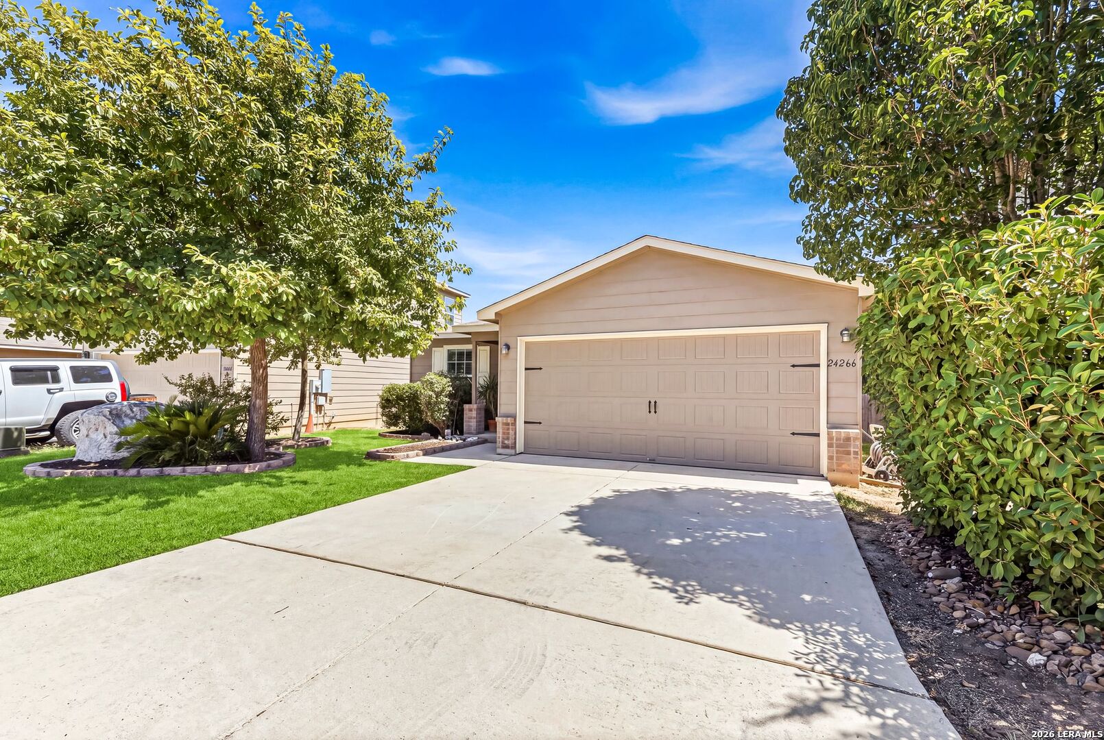 24266 Invitation Oak San Antonio TX 78261