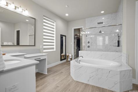 226 Vizcaya Boerne TX 78006