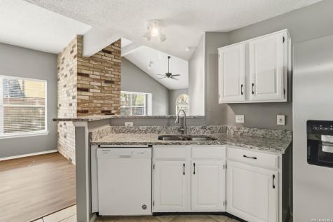 6154 John Chapman San Antonio TX 78240