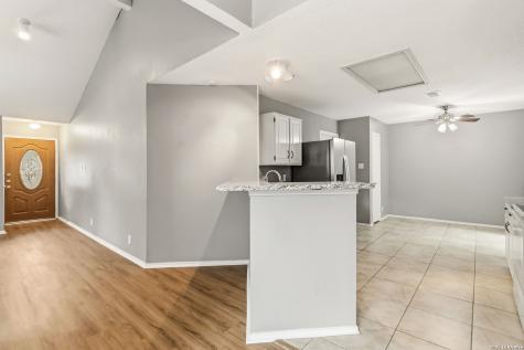 6154 John Chapman San Antonio TX 78240