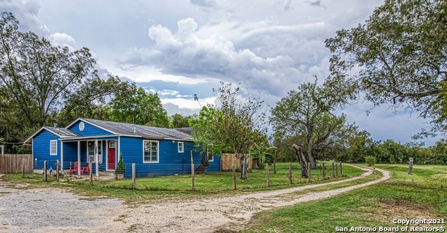 10695 Kirkwood Road Atascosa TX 78002