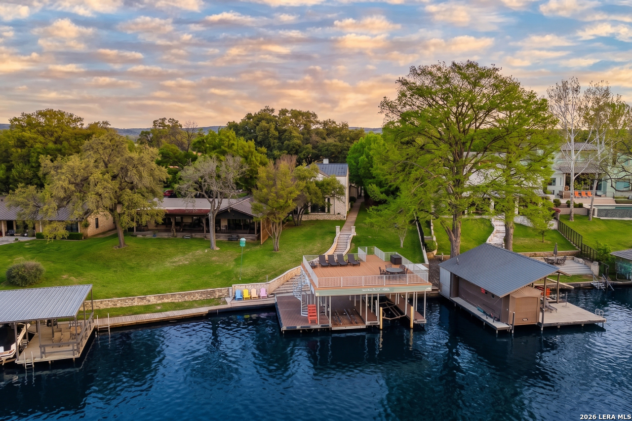 135 Perry Lane Kingsland TX 78639