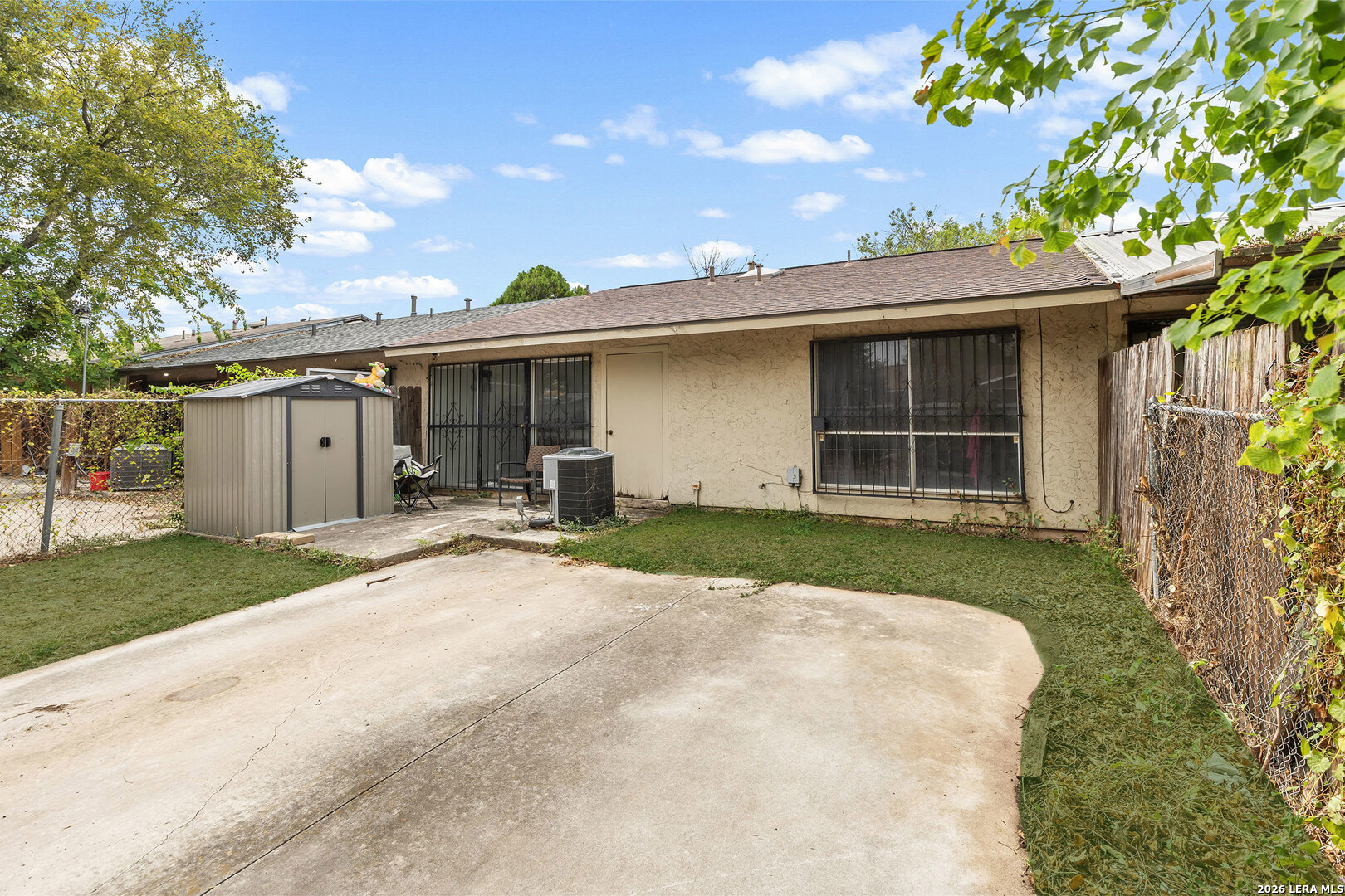 7233 Glen Bay San Antonio TX 78239