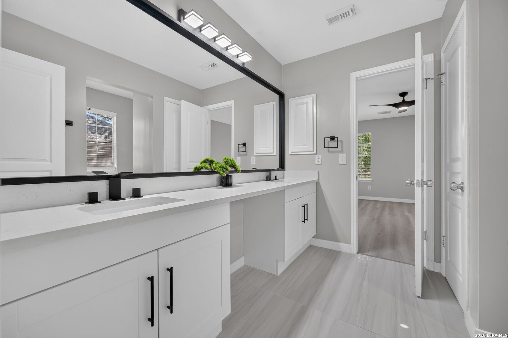 1145 Mesa Blanca San Antonio TX 78248
