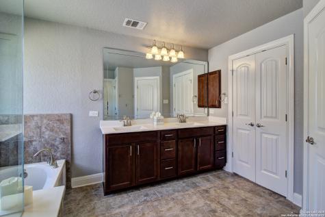 28518 Tristant Ridge San Antonio TX 78260