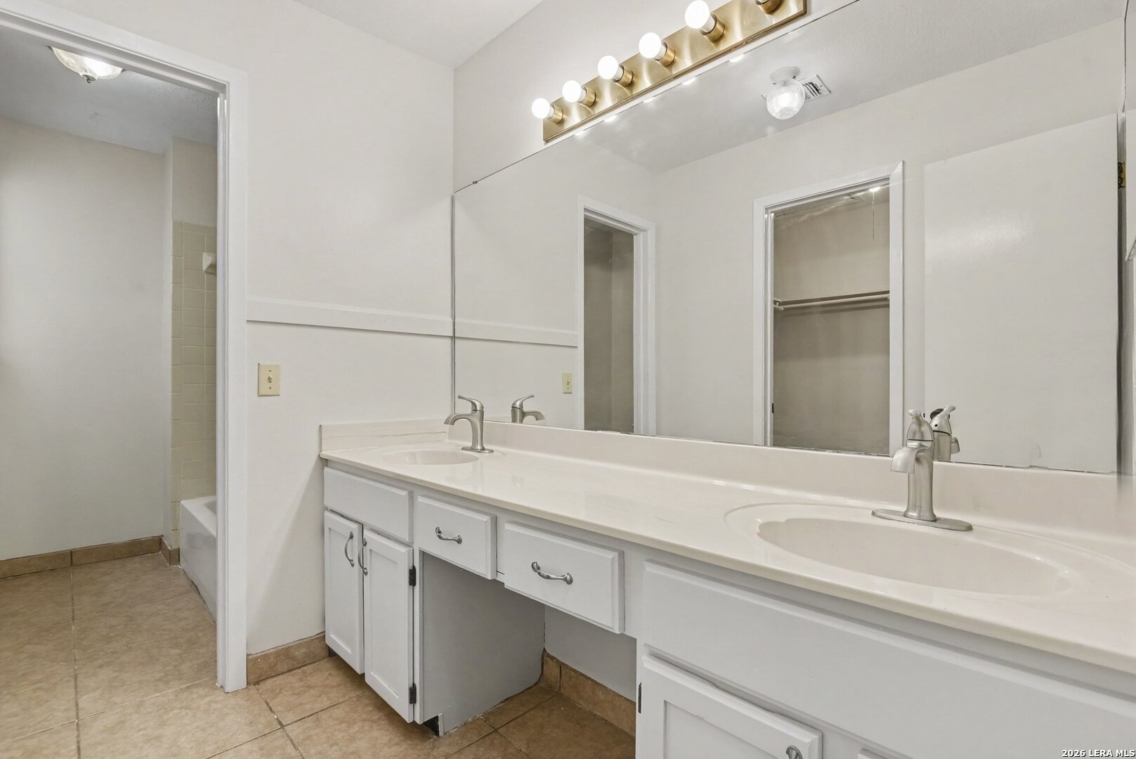 8416 Echo Creek Lane San Antonio TX 78240