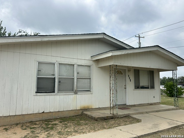 502 Alamo Street Crystal City TX 78839