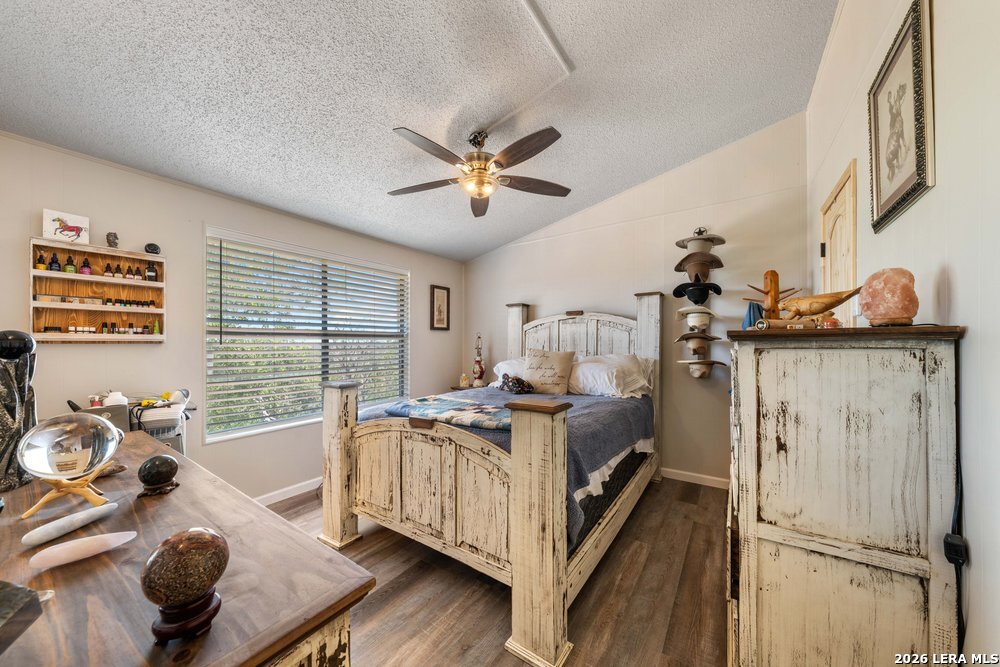 731 Mountain View Place Pipe Creek TX 78063