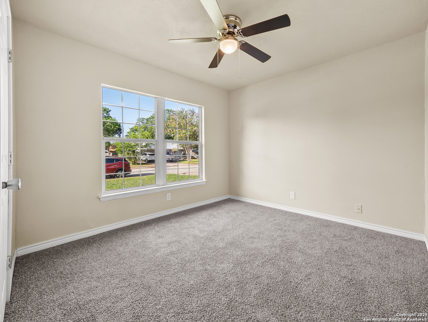 4819 Corian Oak Kirby TX 78219