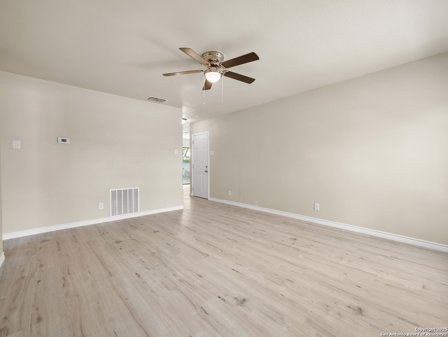 4819 Corian Oak Kirby TX 78219