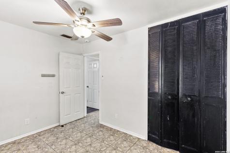 4503 Guadalajara San Antonio TX 78233