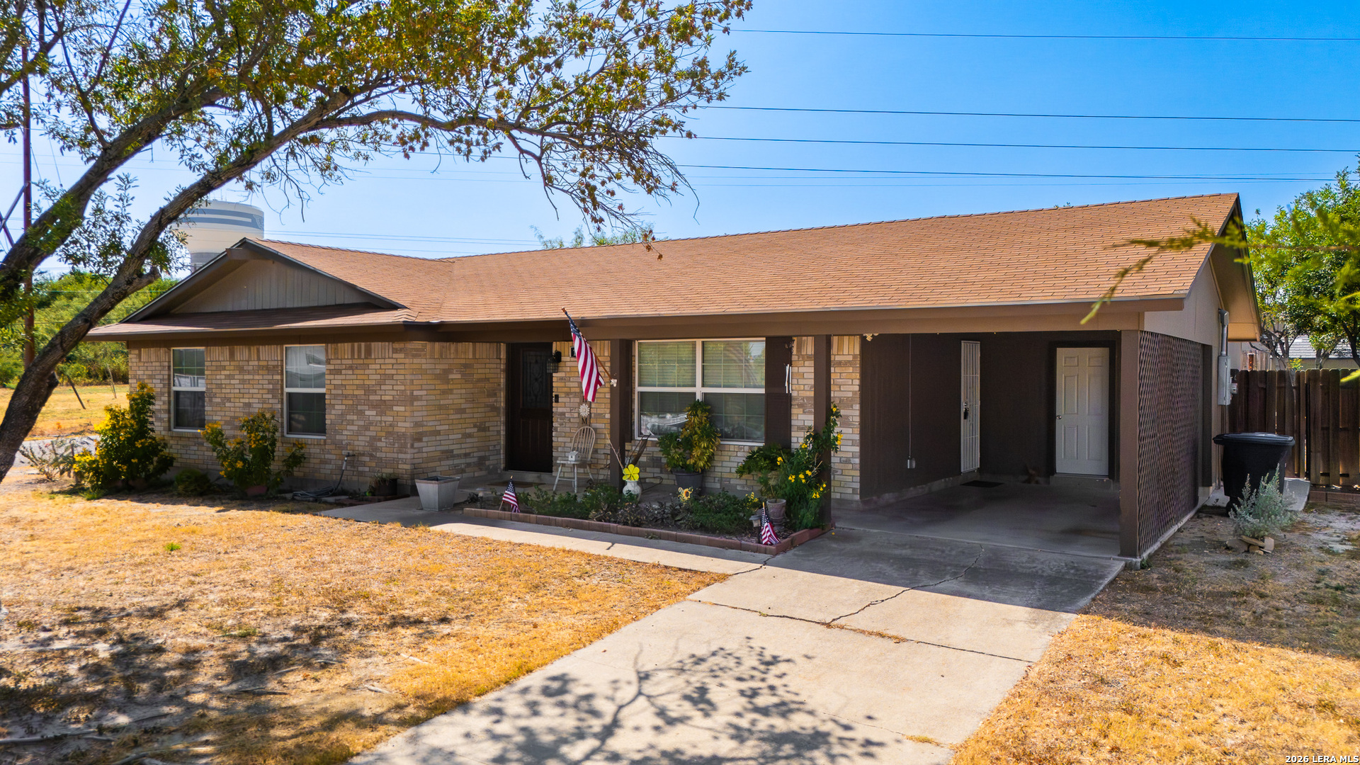 1248 Royal Crown Eagle Pass TX 78852