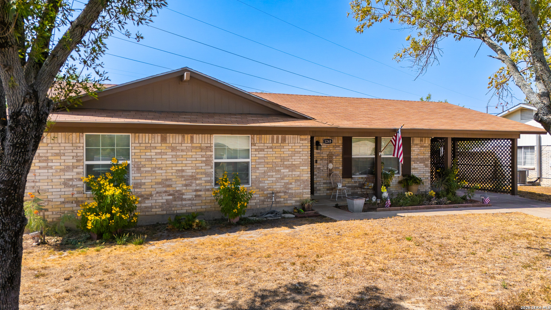 1248 Royal Crown Eagle Pass TX 78852