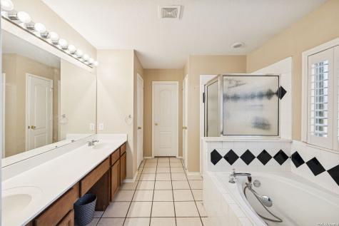 1214 Tetford San Antonio TX 78253