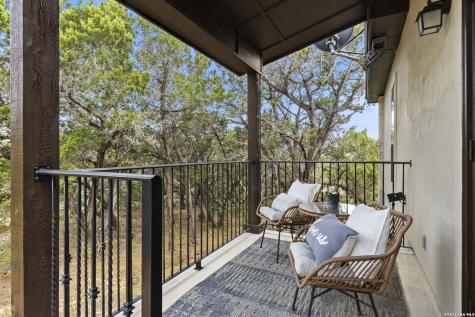 786 Shepherds Crook Helotes TX 78023