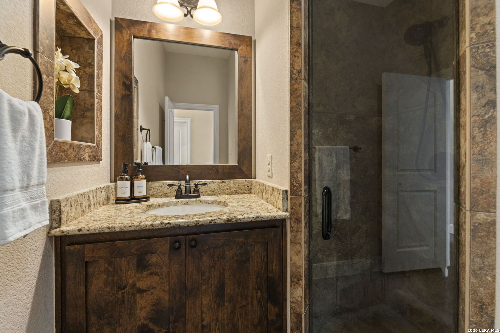 786 Shepherds Crook Helotes TX 78023