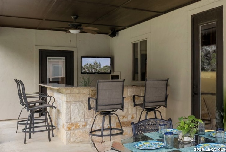 786 Shepherds Crook Helotes TX 78023