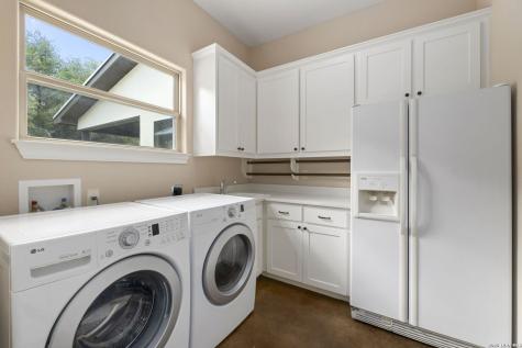 786 Shepherds Crook Helotes TX 78023