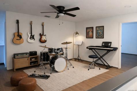 3218 Jenkins San Antonio TX 78247