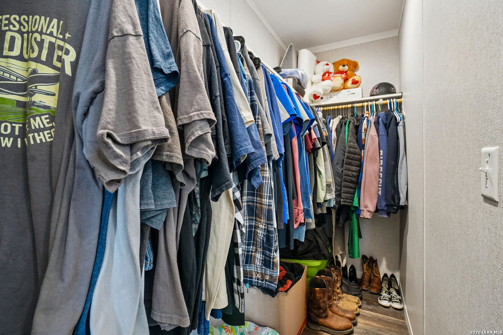 10015 Fm 2200 S Yancey TX 78886