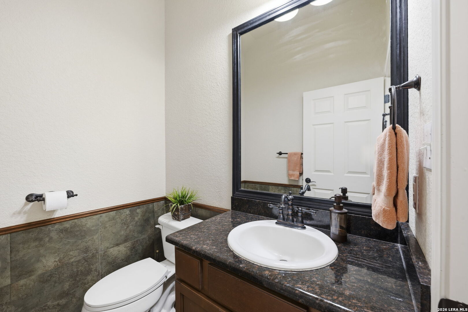 16411 Yaupon Valley Helotes TX 78023