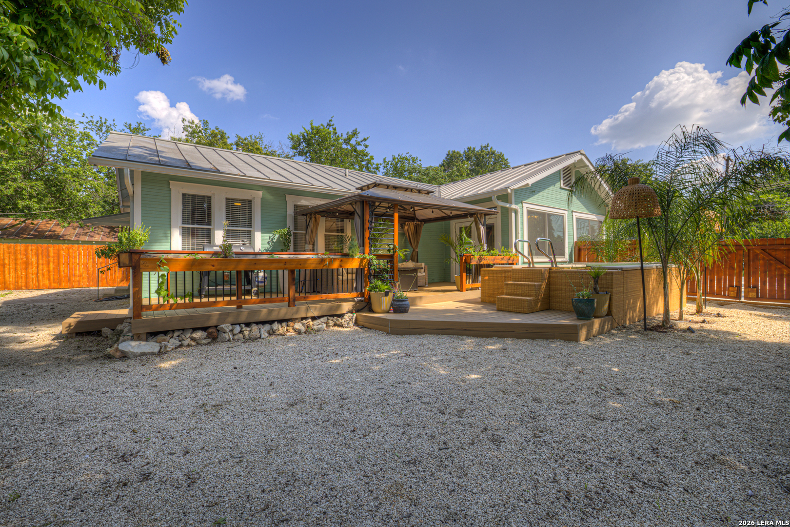 225 S Live Oak Avenue New Braunfels TX 78130