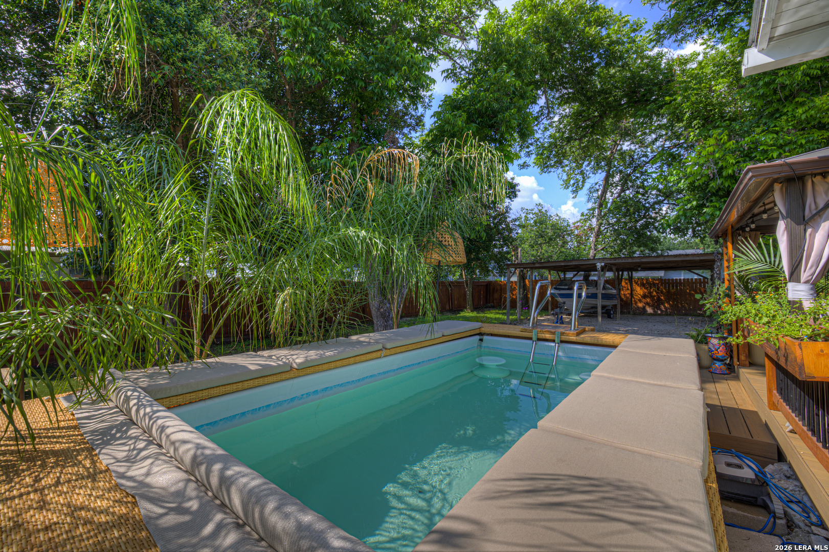 225 S Live Oak Avenue New Braunfels TX 78130