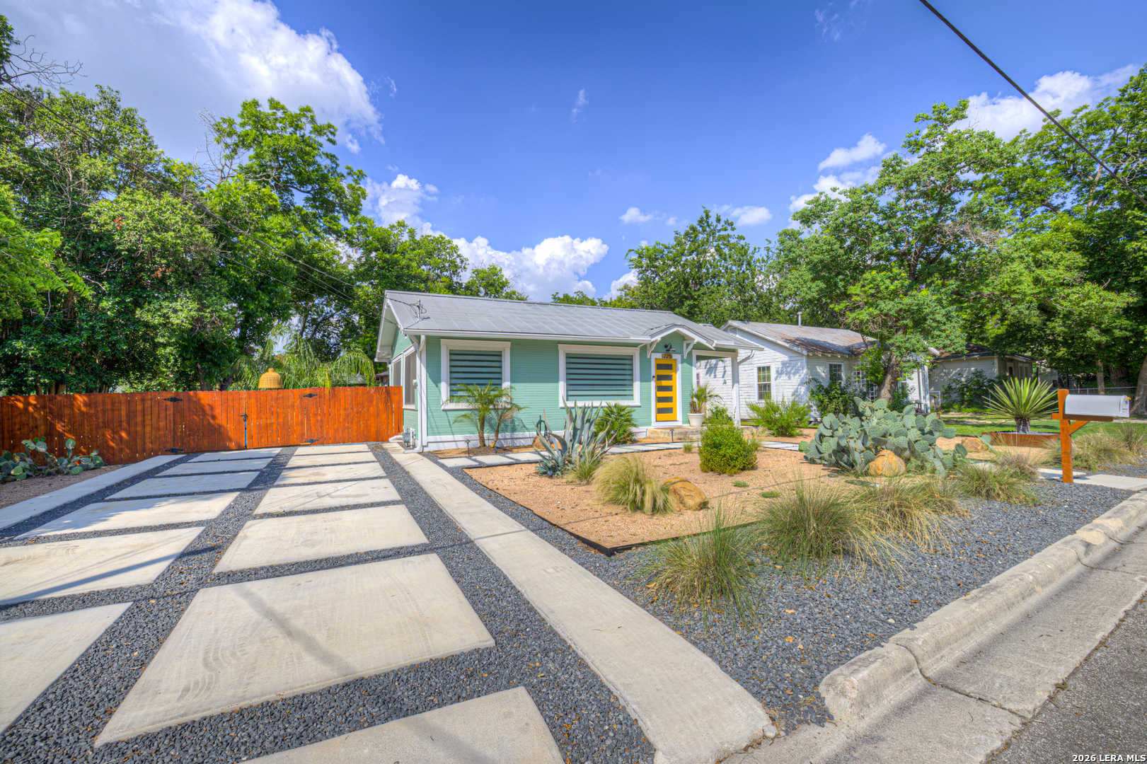 225 S Live Oak Avenue New Braunfels TX 78130